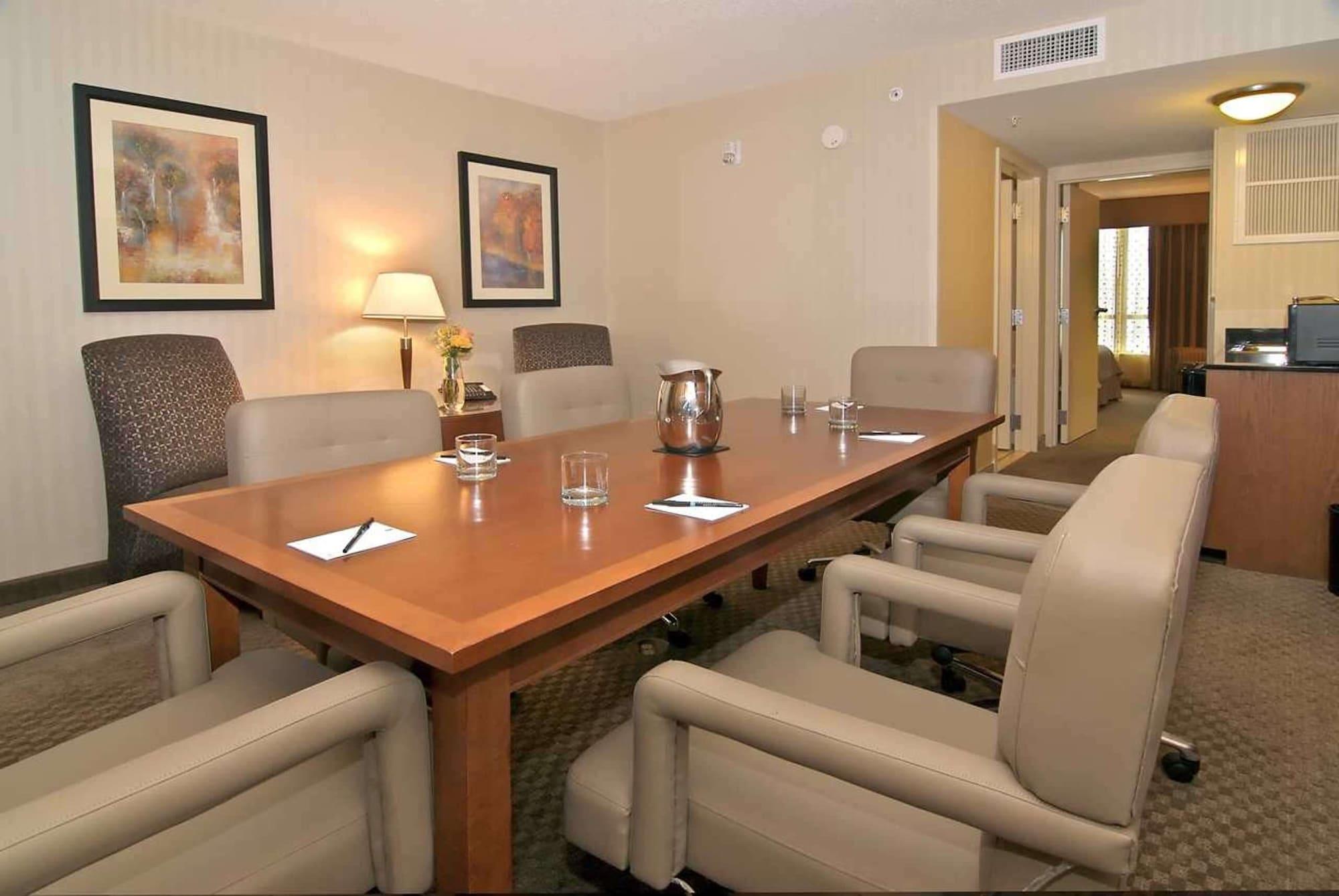 Embassy By Hilton North Loudoun Hotel Dulles