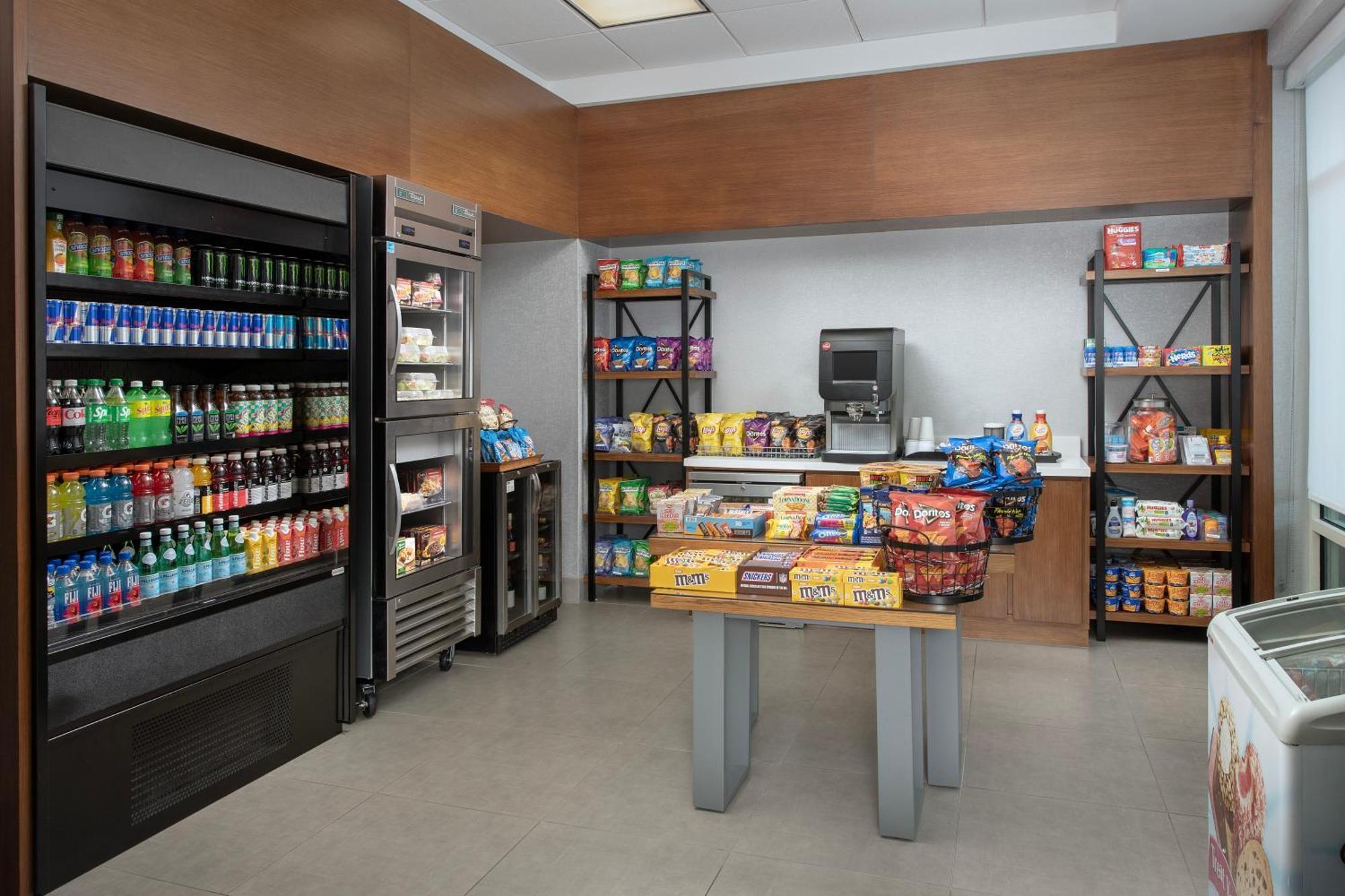 Hotel Embassy By Hilton North Loudoun 3*