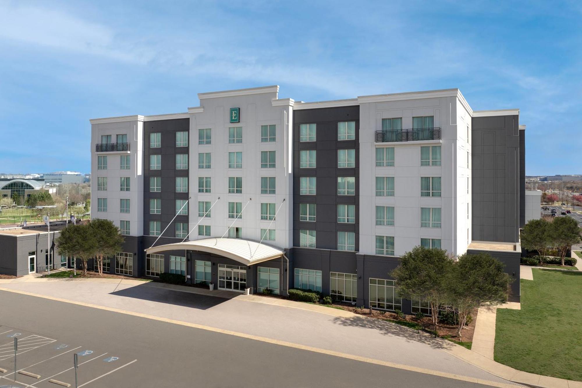 Embassy By Hilton North Loudoun Hotel 3*