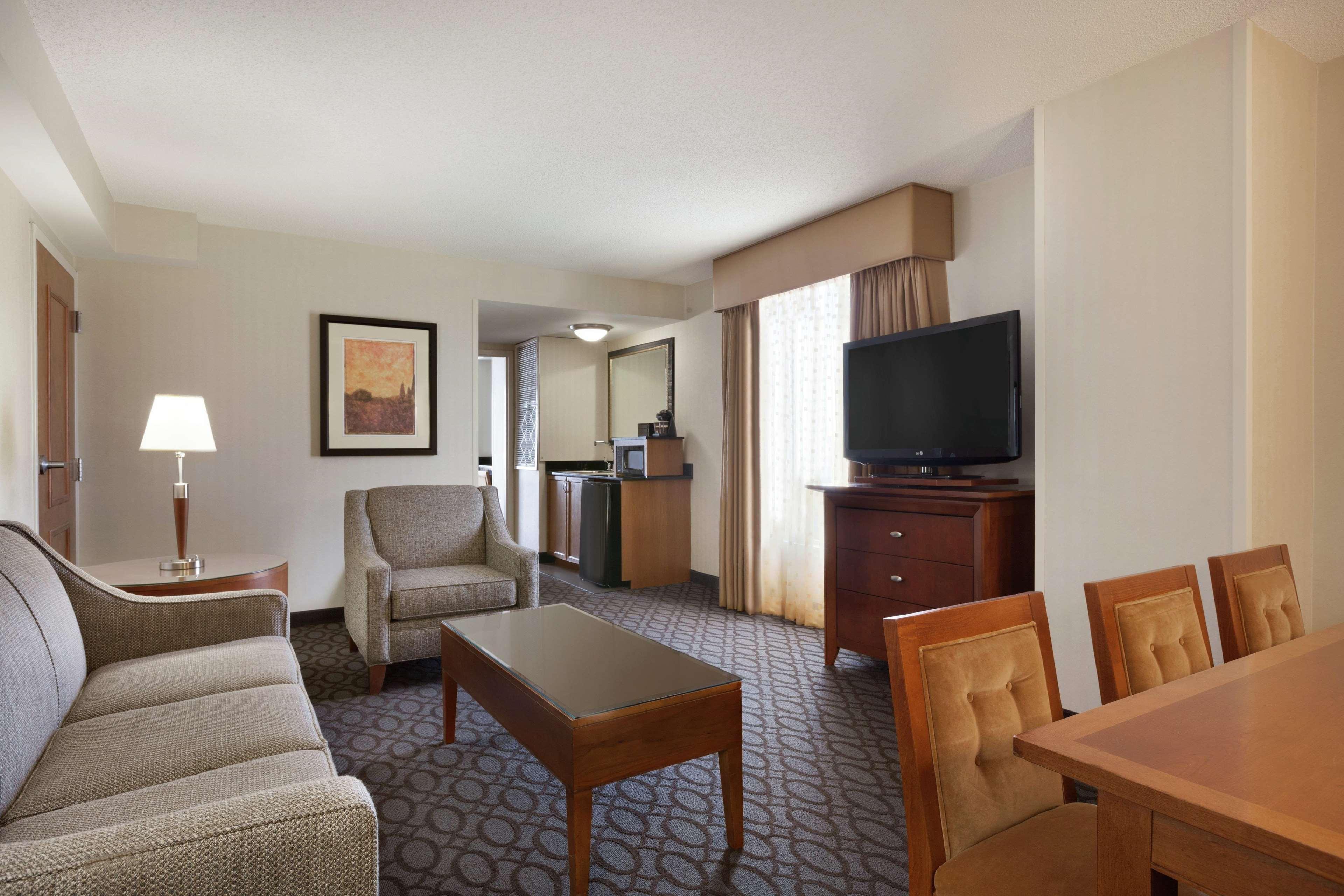 Embassy By Hilton North Loudoun Hotel