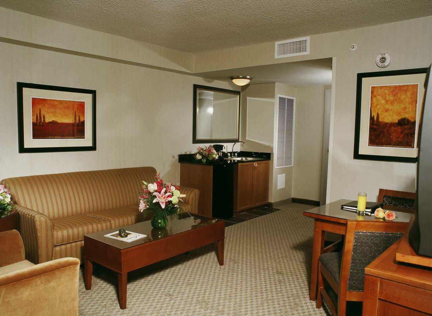 Embassy By Hilton North Loudoun Hotel 3*